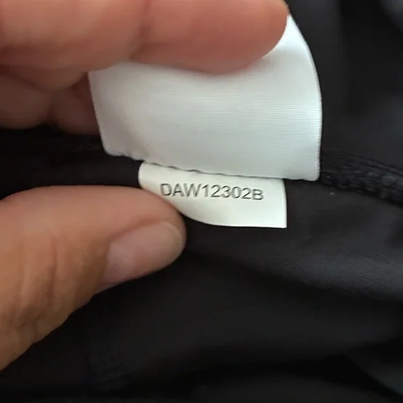 DSG Women Black Biker Shorts L - Picture 2 of 11